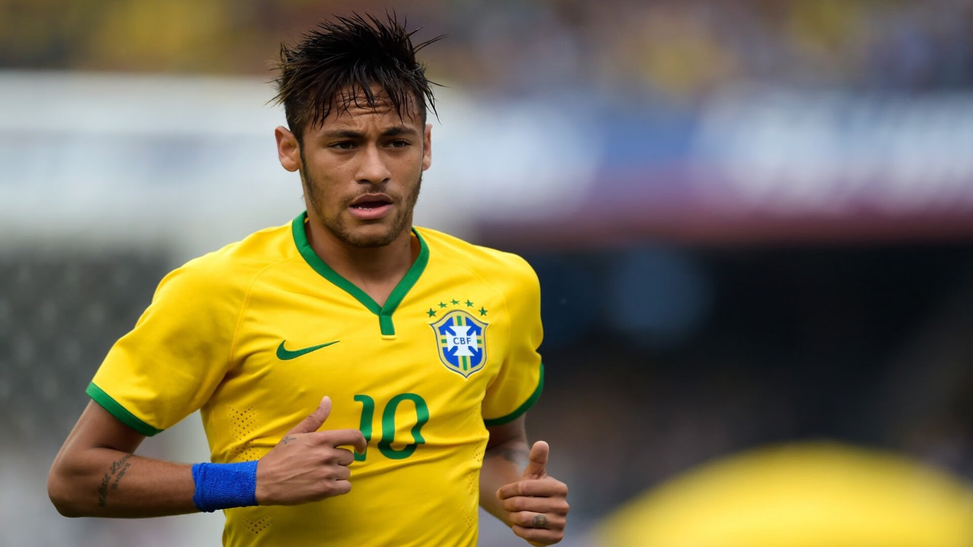 巴萨在世俱杯中夺冠，完成五冠伟业，巴萨在世俱杯中夺冠,完成五冠伟业的是谁