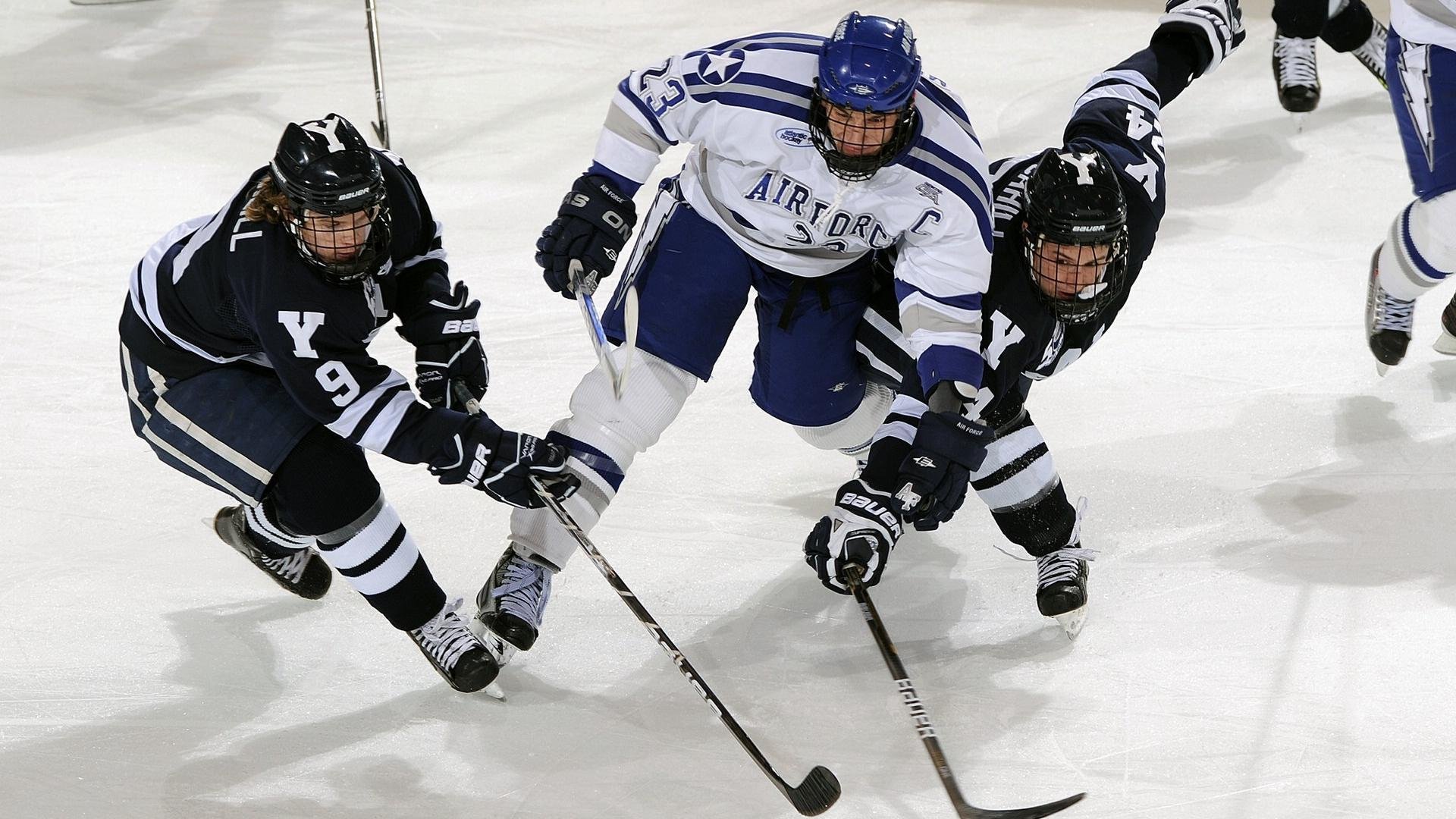 爱游戏体育官方入口-杜兰特和布克组合的上限有多高，bklyn杜兰特